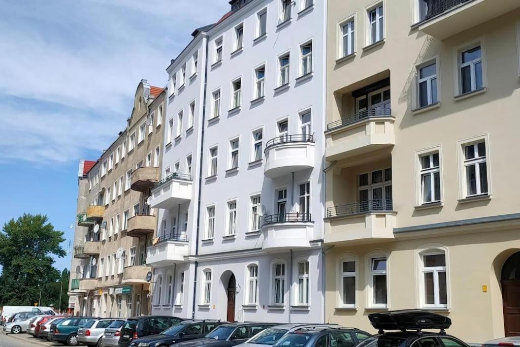 Jaworski Apart's - Premium 40m2 - Self Check In 24h -bezkontaktowo Sam Sie Meldujesz I Wymeldowujesz Przez 24h - Do Rynku 7min!-fv Apartament